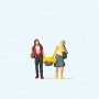 2 Women Shopping Scale HO