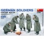 35218 MiniArt 1/35 German Soldiers (Winter 1941-42)