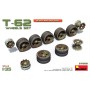 37060 MiniArt T-62 Wheels Set (1/35)