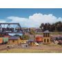 Trackside Structures Set -- Kit - Three structures and accessories N