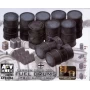 AFV AF35266 GERMAN 20L and 200l FUEL DRUMS (1/35)